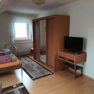 Ferienwohnung mit Rheinblick 2-4 Personen