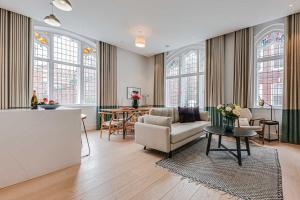 Westminster Apartments by DMontrio