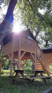 Campings Camping Onlycamp la Rochette : photos des chambres
