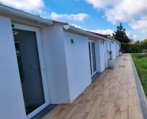 Maisons de vacances Ty Grain de Sel : logement privatif avec piscine, jardin et patio : photos des chambres