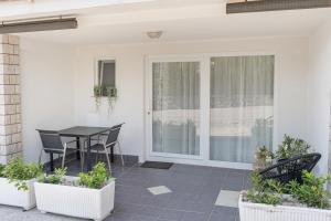 Cozy studio apartment Jadranovo