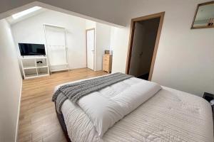 Station 64 A5 Charleroi-Airport