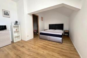 Station 64 A5 Charleroi-Airport