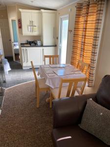 Hadleigh Caravans at Seawick Clacton