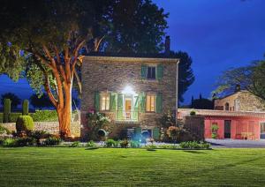 Appartements La Mouline Domaine prive pour sejour en famille ou entre amis en toute intimite : photos des chambres