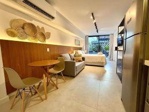 Studio Leblon - Com terraço, piscina e academia.