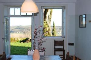 Maisons de vacances Village house with garden and lovely view : photos des chambres