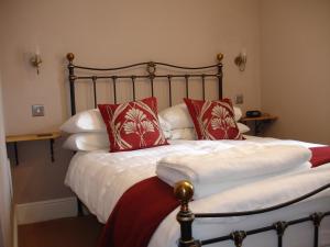 Standard Double Suite room in Burcott Mill Guesthouse