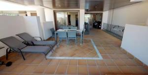 Departamento en complejo residencial Bahía del Plata, Estepona, España