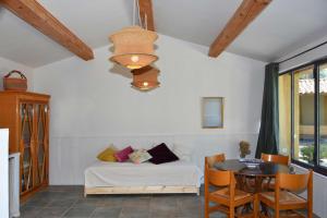 Maisons de vacances Les Restanques de la Baucoue - Dependance : photos des chambres