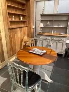 Bossiney Lodge Apartment