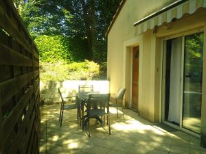 Gites La Garrigue 15 minutes Sarlat & Lascaux avec 2 piscines