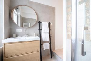 Functional housings 2 steps from Grand Place