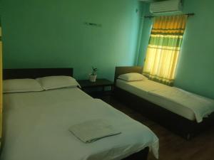 Ruru Riverside Hotel