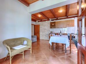 Apartment Ivan & Tina-1 by Interhome