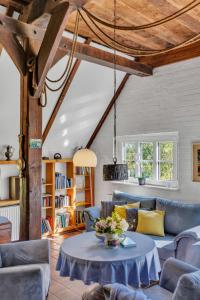 Holiday Home Hennevelt by Interhome