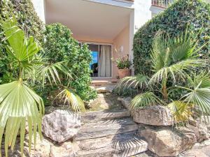 Apartment Les Rivages de Coudoulière-8 by Interhome