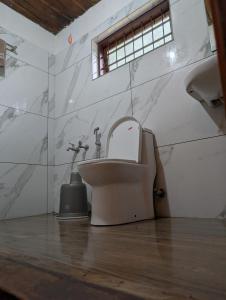 Escape Natural Farm Stay - Woodhouse