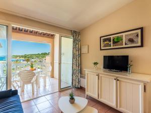 Appartements Apartment Les Rivages de Coudouliere-9 by Interhome : photos des chambres