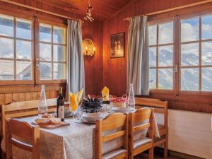 Chalet Tsamandon 22 by Interhome