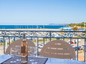 Apartment Les Rivages de Coudoulière-10 by Interhome