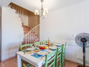 Appartements Apartment Les Rivages de Coudouliere-10 by Interhome : photos des chambres