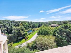 Appartements Apartment Les Rivages de Coudouliere-28 by Interhome : photos des chambres
