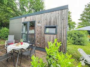 Holiday Home Tiny Haus Auszeit by Interhome