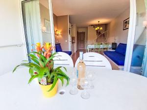 Appartements Apartment Les Rivages de Coudouliere-16 by Interhome : photos des chambres