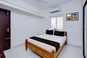 Hotel O Eswar Guest House Padur