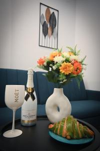 Museum Family Apartment by Zeussuites