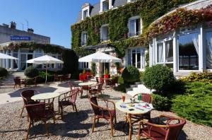Hotels The Originals Boutique, Hotel Normandie, Auxerre : photos des chambres