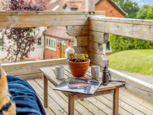 2 Bed in Child Okeford 61027