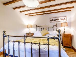 2 Bed in Hartington 54214