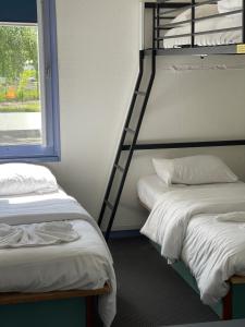 Hotels Hotel Gex : photos des chambres
