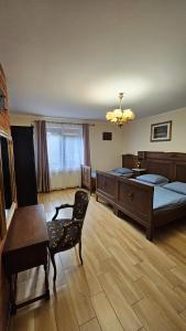 POKOJE GOŚCINNE MAJKA Apartament Stare jest Piękne