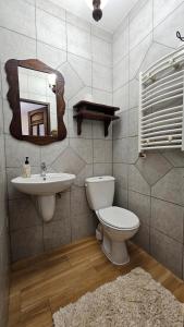 POKOJE GOŚCINNE MAJKA Apartament Stare jest Piękne