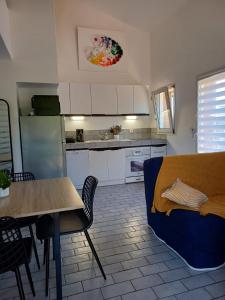 Mini villa résidence RIVIERA avec piscine proche Porto Vecchio