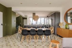 Spectacular 3BR Triplex in Roma Norte