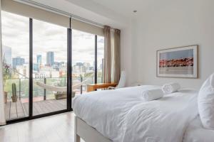 Spectacular 3BR Triplex in Roma Norte