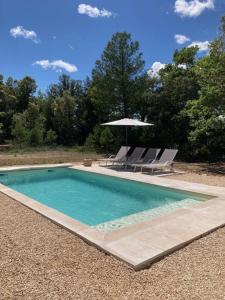 Villa Le Gourdon - Piscine & Tranquillité