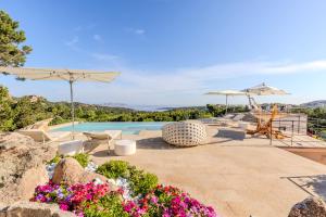 VILLA AMIRA Porto Cervo con vista Mozzafiato sul Mare,Piscina Privata,WELLNESS & SPA