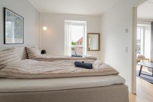 Beach Apartment by Nestico