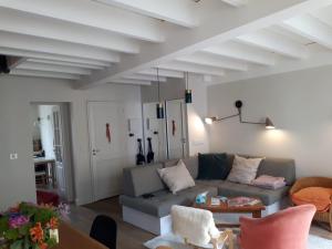 Appartements Charme et confort au coeur de Versailles : photos des chambres