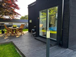 Strandnära modernt gästhus
