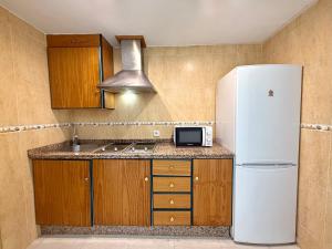 PYR BeachFront and Pool Apartment