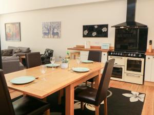 Wye Apartment, Litton Mill