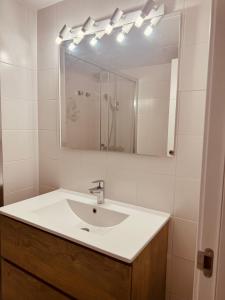 Apartamento en 1ª línea con vistas al mar cerca de Barcelona