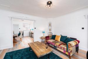 Chic 3 BR Home with Balcony & Free Parking