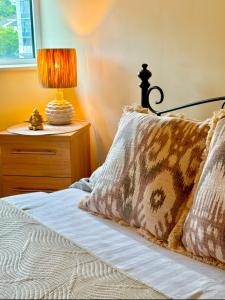 Heron Gate Comfort, Park and Pillow